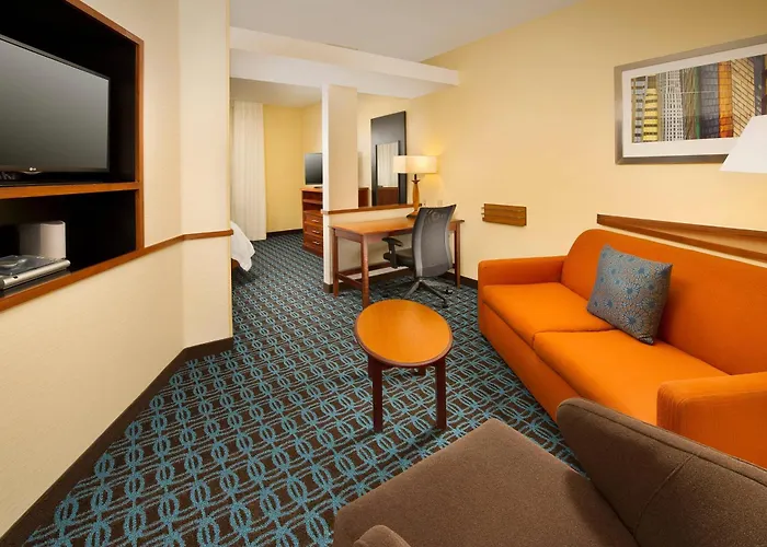 Fairfield Inn & Suites By Marriott Waco North