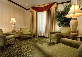 Fairfield & By Marriott North Waco
